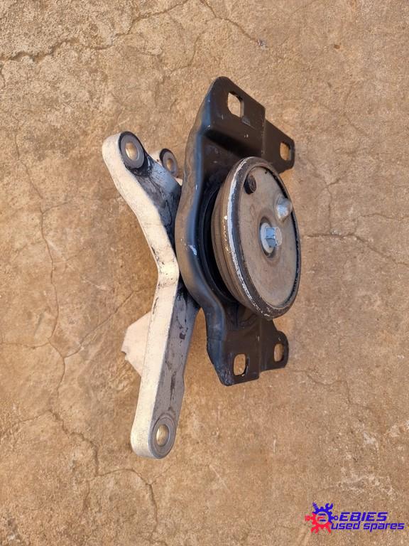 2013 Ford Focus 2.0 TDCI Gearbox Mounting