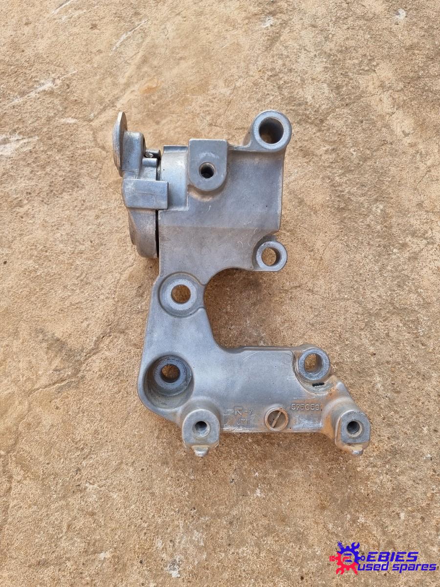 Lexus Is250 Alternator Bracket